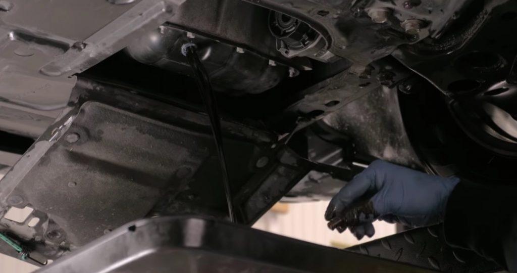 2010 Toyota Prius Oil Change DAVES OIL CHANGE