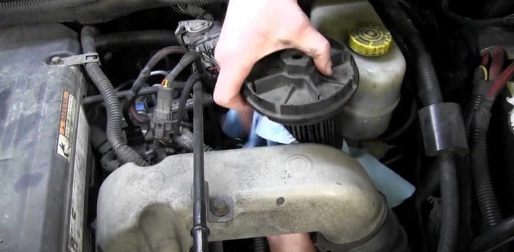 How to Change Fuel Filter for 5.9 L Cummins